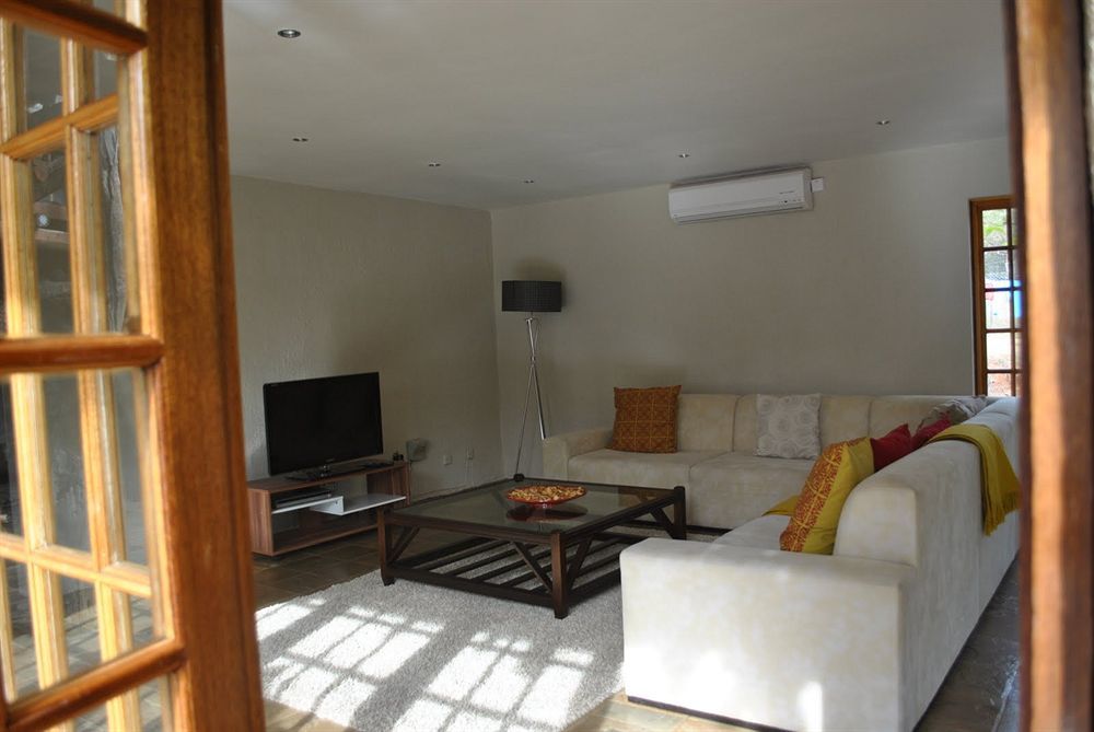 Mokolodi House Bed & Breakfast Gaborone Ngoại thất bức ảnh